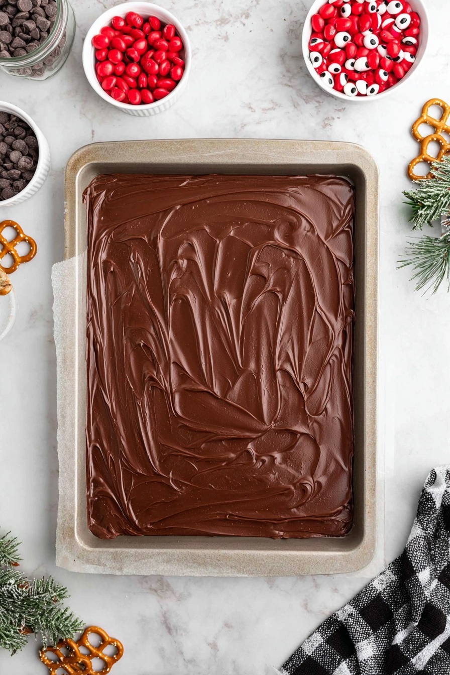 Peppermint Reindeer Chocolate Bark Recipe - Step by Step Instructions